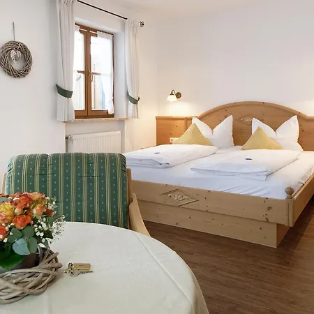 Lägenhet Gaestehaus Bernhard