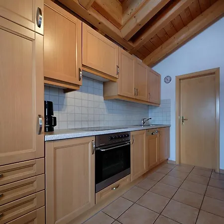 Bernhard Apartment *
